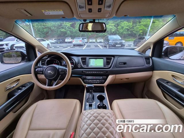 Kia Canival 2019 — photo 6