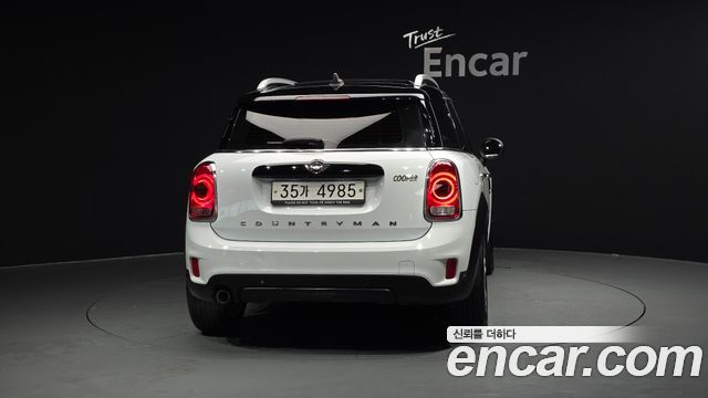 Mini Countryman 2018 — photo 4