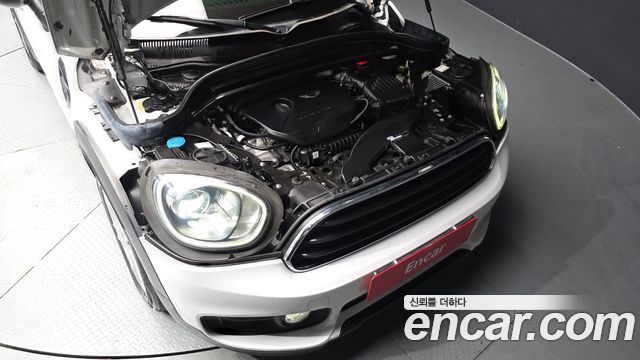 Mini Countryman 2018 — photo 6