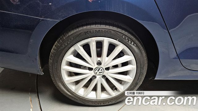 Volkswagen Jetta 2014 — photo 5