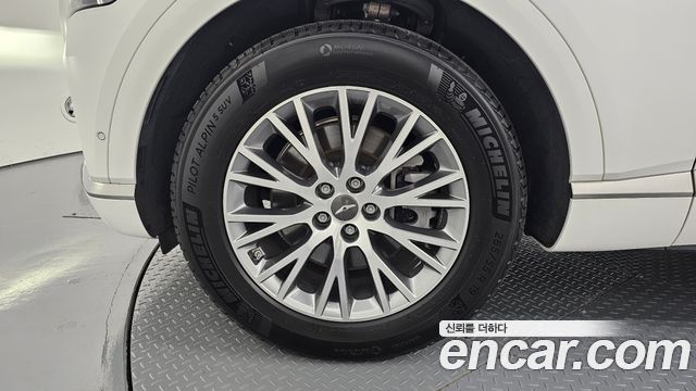 Genesis GV80 2023 — photo 5