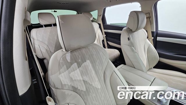 Genesis GV80 2023 — photo 16