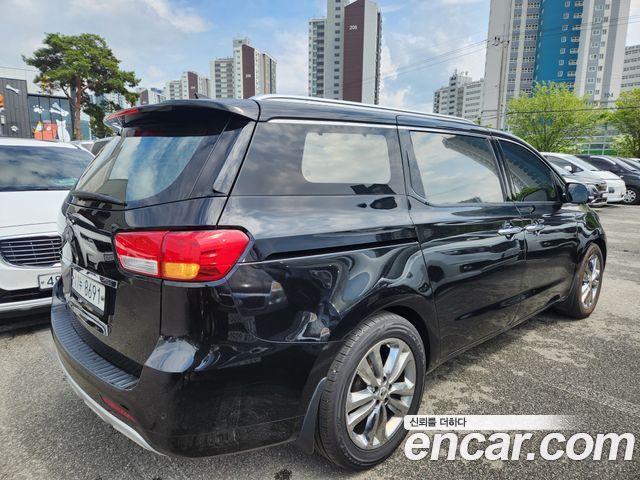 Kia Canival 2016 — photo 2