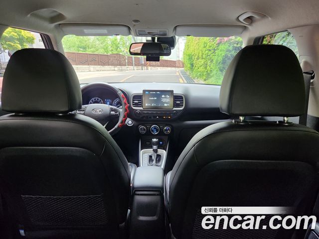 Hyundai Venue 2020 — photo 19