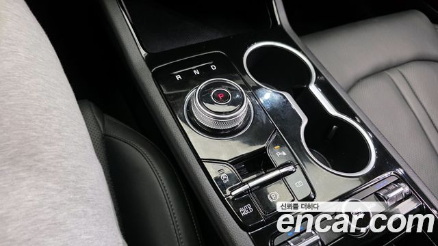 Kia K5 2024 — photo 9