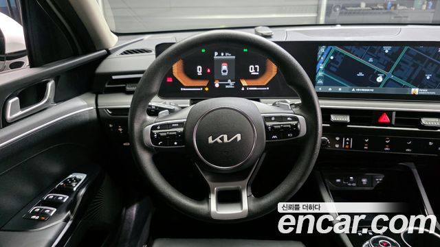 Kia K5 2024 — photo 12