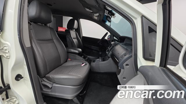 KG Mobility KORANDO 2016 — photo 13