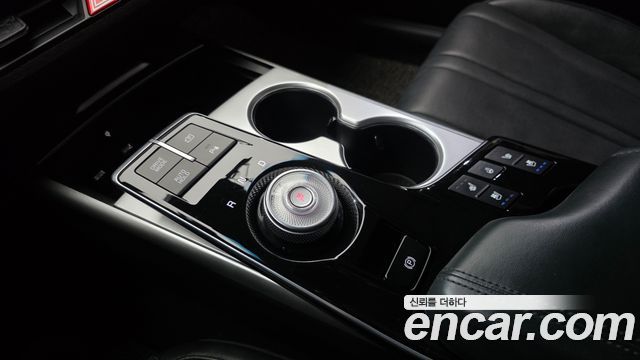 Kia K8 2022 — photo 12