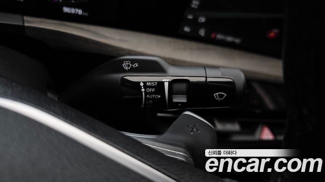 Kia K8 2022 — photo 25