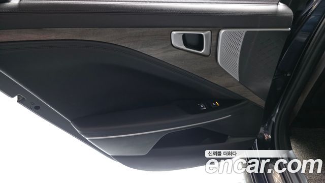 Kia K8 2022 — photo 15