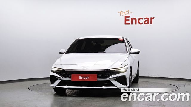 Hyundai AVANTE 2024 — photo 3