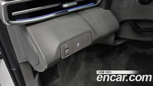 Hyundai AVANTE 2024 — photo 16