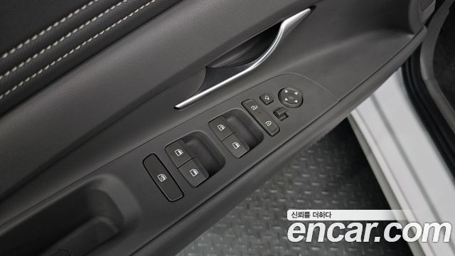 Hyundai AVANTE 2024 — photo 18