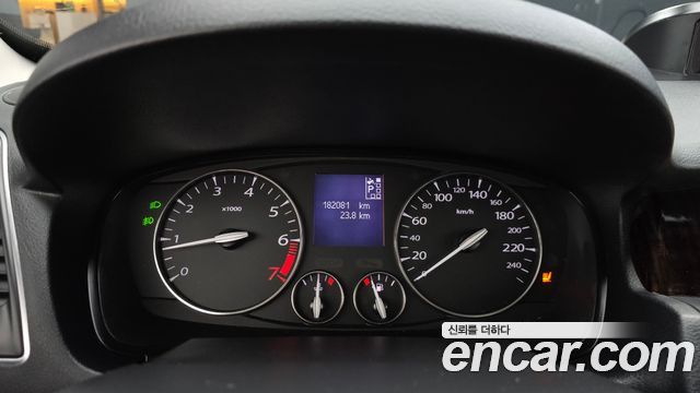 Renault Korea SM5  2010 — photo 8