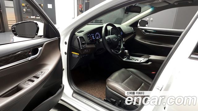 Hyundai Grandeur 2018 — photo 13