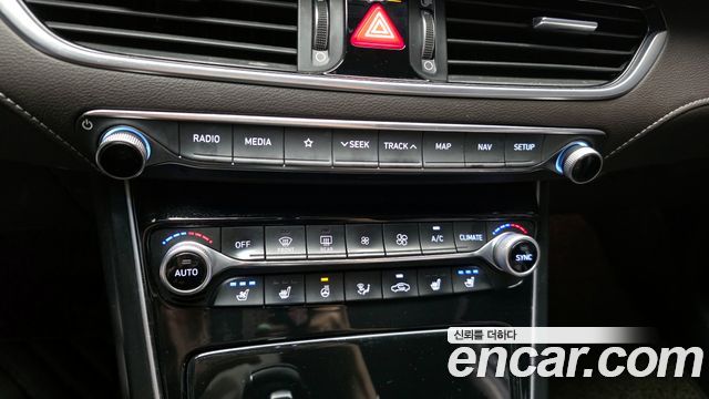 Hyundai Grandeur 2018 — photo 21