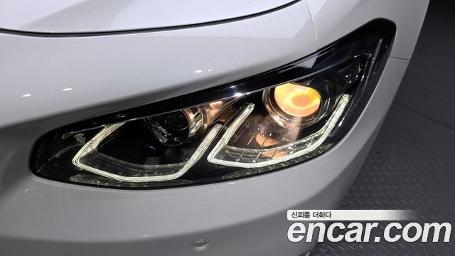 Hyundai Grandeur 2018 — photo 8