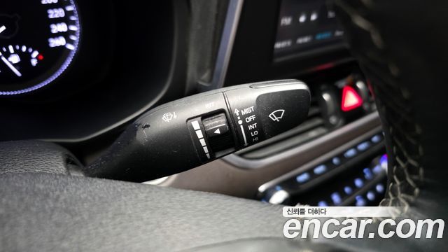 Hyundai Grandeur 2018 — photo 28
