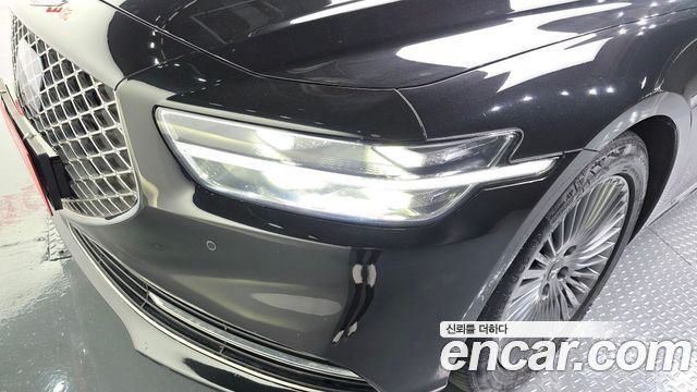 Genesis G90 2019 — photo 8