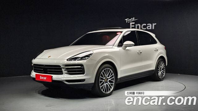 Porsche Cayenne 2023 — photo 1