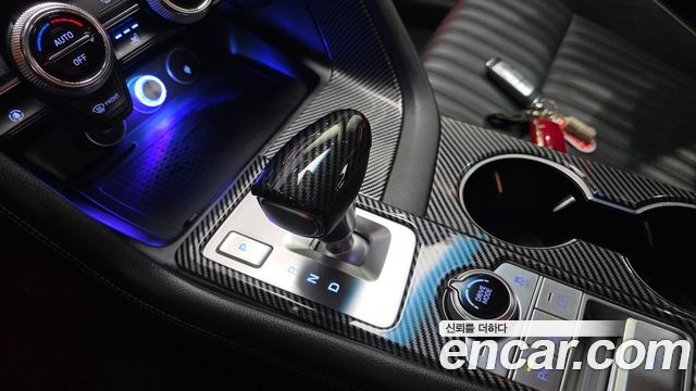 Genesis G70 2021 — photo 12