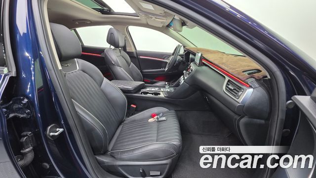 Genesis G70 2021 — photo 13