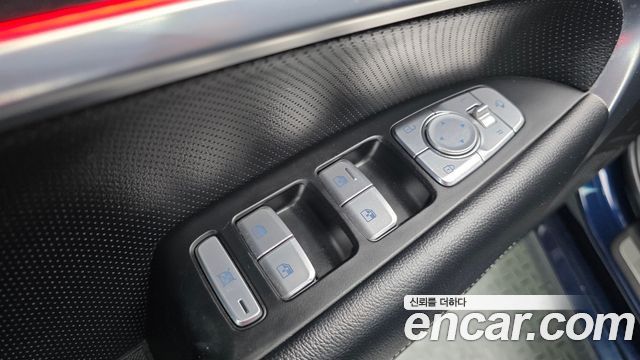 Genesis G70 2021 — photo 20