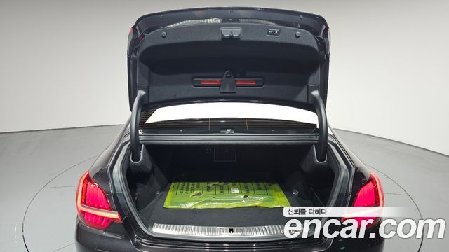 Kia K9 2022 — photo 30