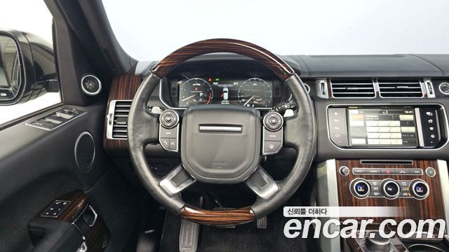 Land Rover Range Rover 2016 — photo 14