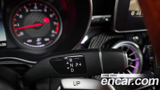 Mercedes-Benz GLC-Class 2019 — photo 9