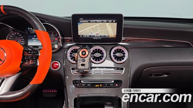 Mercedes-Benz GLC-Class 2019 — photo 14