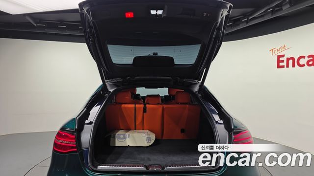 Mercedes-Benz GLC-Class 2019 — photo 20