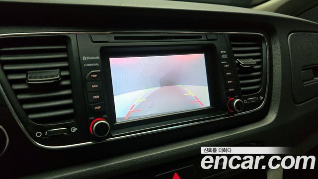 Kia Canival 2018 — photo 14