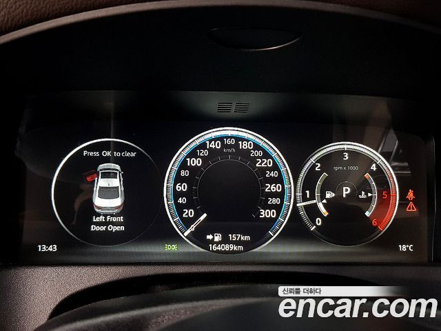 Jaguar XF 2016 — photo 8