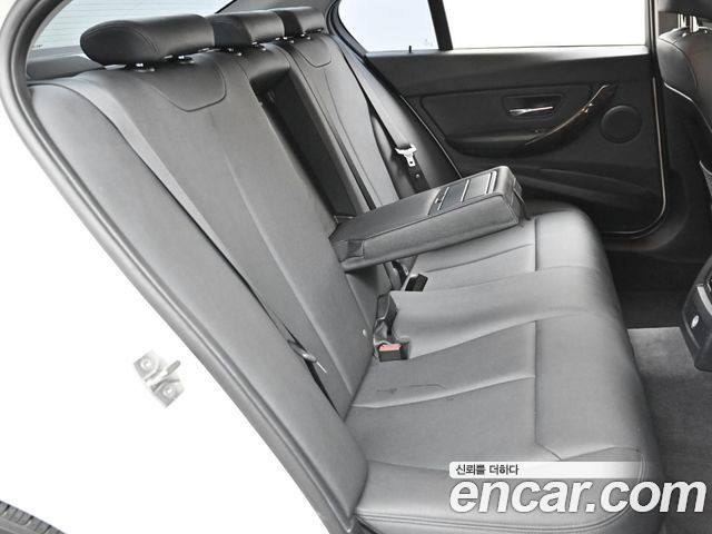 BMW 3-Series 2014 — photo 12