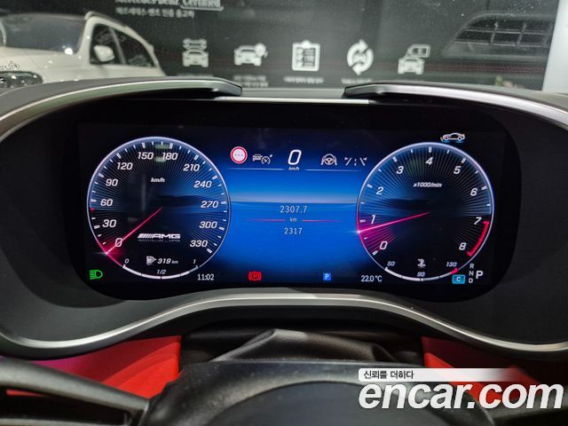 Mercedes-Benz AMG GT 2025 — photo 8