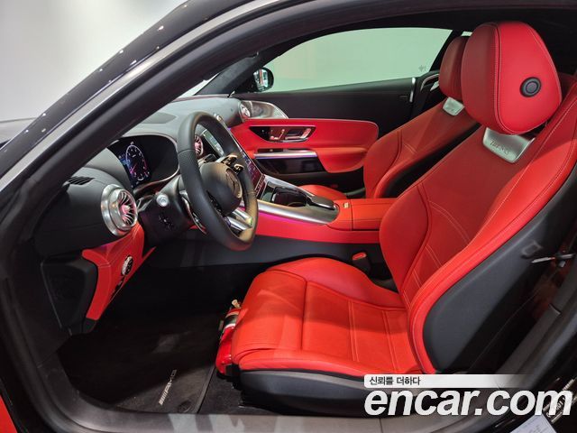 Mercedes-Benz AMG GT 2025 — photo 10