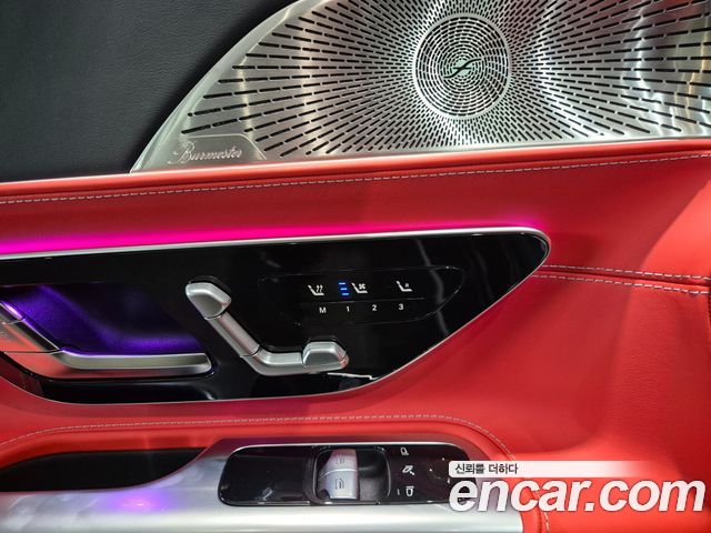 Mercedes-Benz AMG GT 2025 — photo 13