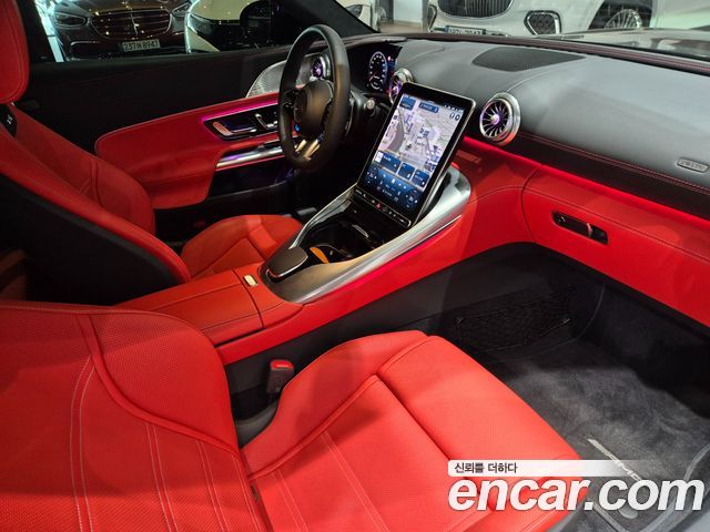 Mercedes-Benz AMG GT 2025 — photo 19