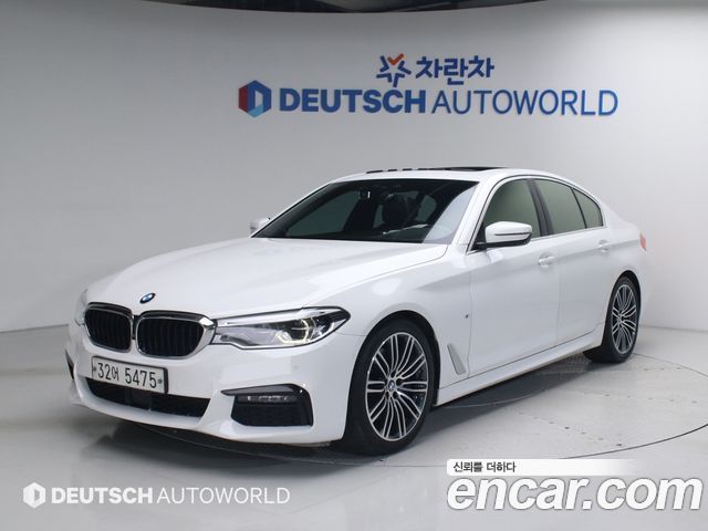 BMW 5-Series 2019 — photo 1