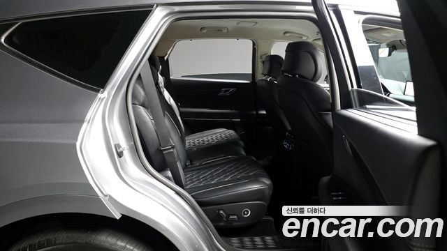 Genesis GV80 2020 — photo 12