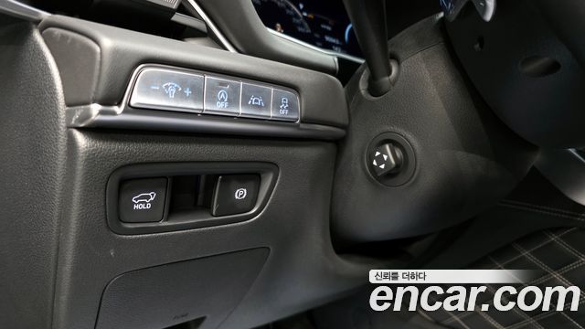 Genesis GV80 2020 — photo 18