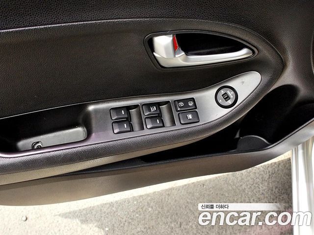 Kia morning 2012 — photo 14