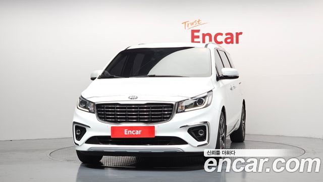 Kia Canival 2019 — photo 3