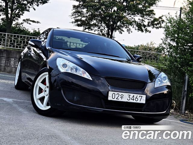 Hyundai Genesis 2010 — photo 1