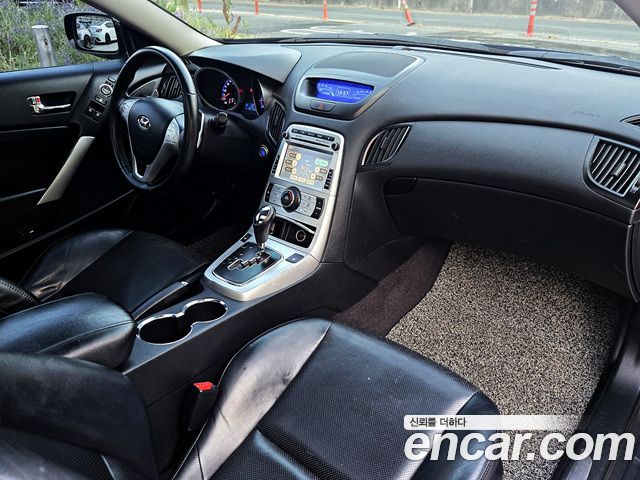 Hyundai Genesis 2010 — photo 9