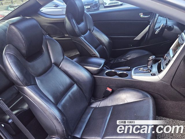 Hyundai Genesis 2010 — photo 10