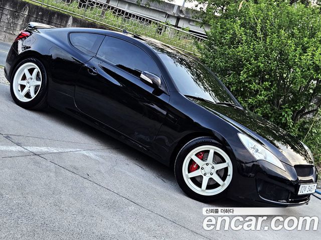 Hyundai Genesis 2010 — photo 14