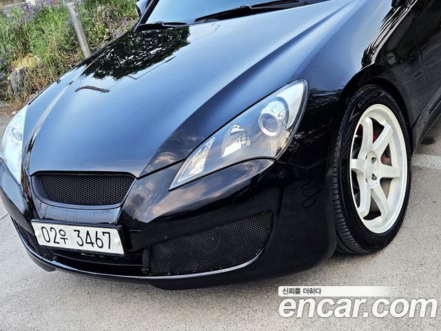 Hyundai Genesis 2010 — photo 17