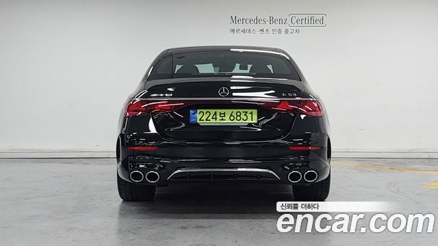 Mercedes-Benz E-Class 2025 — photo 4